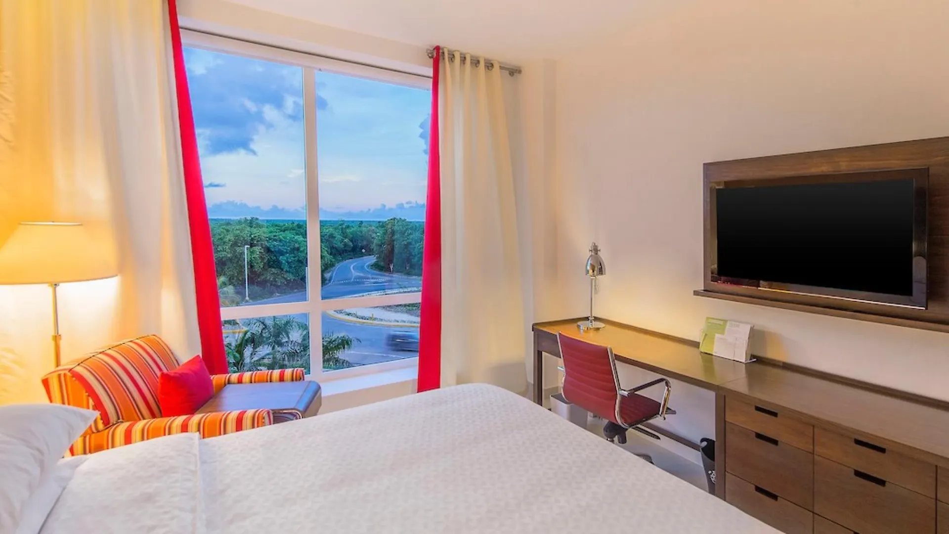 Four Points By Sheraton Punta Cana Hotel